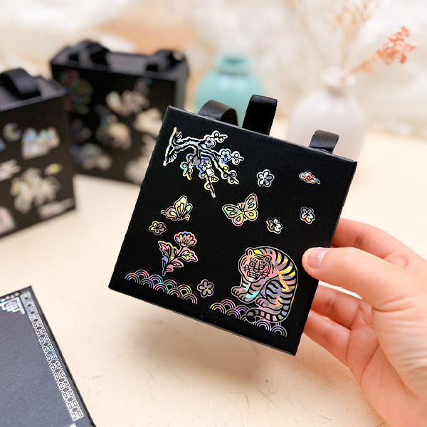 �ڰ� ��ƼĿ ��� ���̽� ����� - 1��Ʈ 